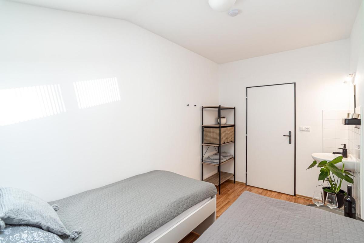 Penzion Vinarstvi W18 Velké Bílovice المظهر الخارجي الصورة